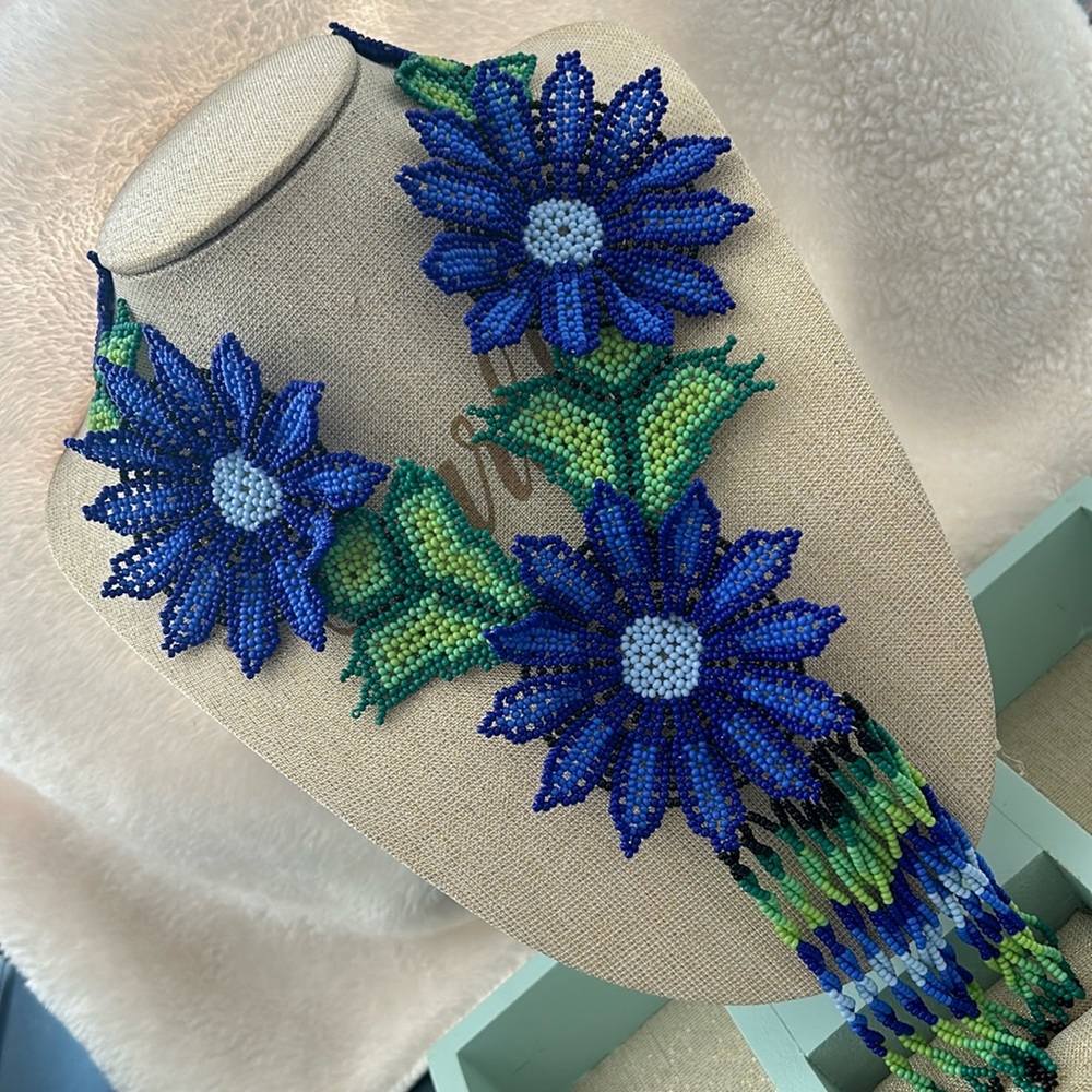 Huichol hand made necklace